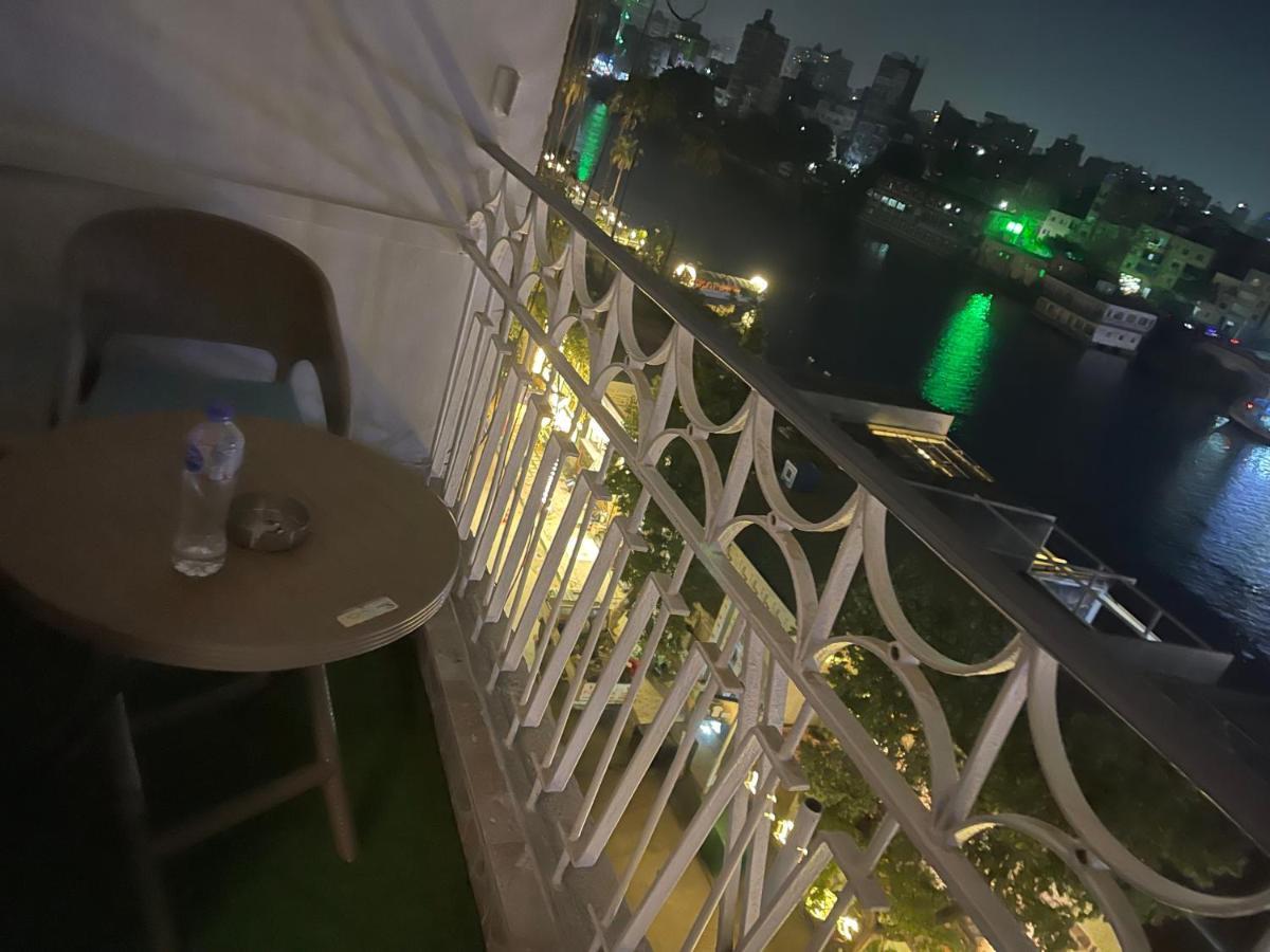 Nile View Apartment Cairo Exterior photo